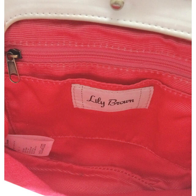 Lily Brown(リリーブラウン)のLily Brown☆花柄肩がけバッグ レディースのバッグ(ショルダーバッグ)の商品写真
