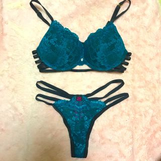 ヴィクトリアズシークレット(Victoria's Secret)の新品未使用☆【La Senza】ラセンザ☆ブラ&ショーツセット ①(ブラ&ショーツセット)