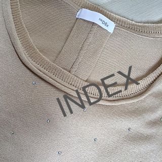 インデックス(INDEX)の【ほぼ新品】ビジュー付カットソー♥︎(カットソー(長袖/七分))