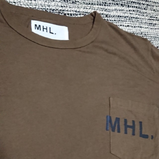 MARGARET HOWELL(マーガレットハウエル)のMHL. ポケット Tシャツ マーガレットハウエル ロゴ ブラウン Lサイズ メンズのトップス(Tシャツ/カットソー(半袖/袖なし))の商品写真