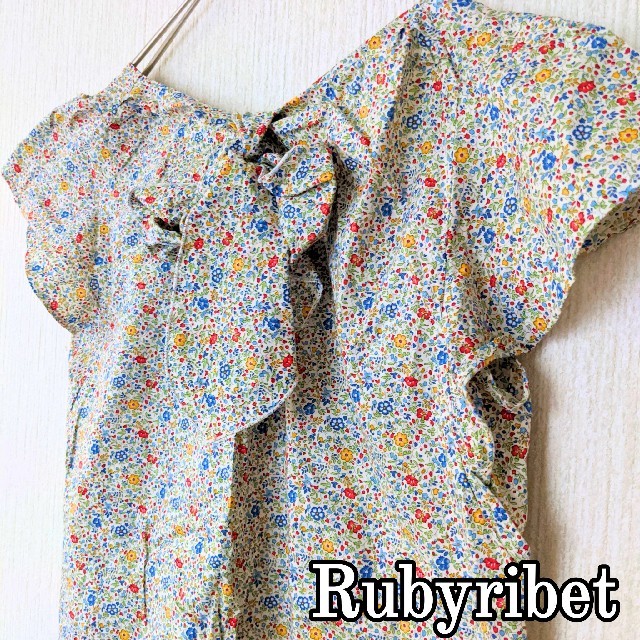 Rubyrivet(ルビーリベット)のRubyrivet　バックリボン付きトップス　花柄 レディースのトップス(シャツ/ブラウス(半袖/袖なし))の商品写真