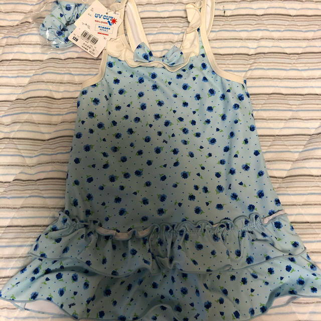 mikihouse(ミキハウス)のミキハウス　水着　120 キッズ/ベビー/マタニティのキッズ服女の子用(90cm~)(水着)の商品写真