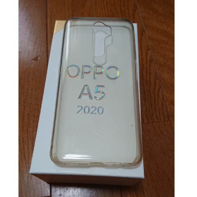 OPPO A5 2020　グリーン スマホ/家電/カメラのスマートフォン/携帯電話(スマートフォン本体)の商品写真