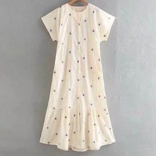 ザラ(ZARA)の刺繍ワンピース(ロングワンピース/マキシワンピース)