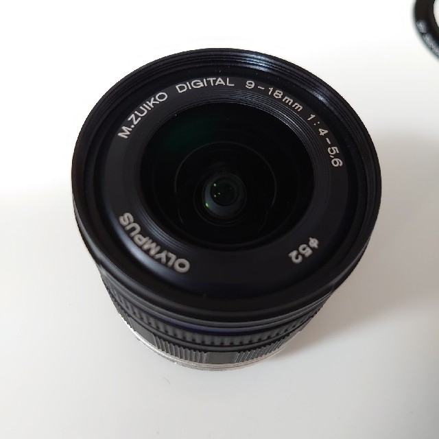 OLYMPUS(オリンパス)のM.ZUIKO DIGITAL ED 9-18mm F4.0-5.6 +付属品 スマホ/家電/カメラのカメラ(レンズ(ズーム))の商品写真