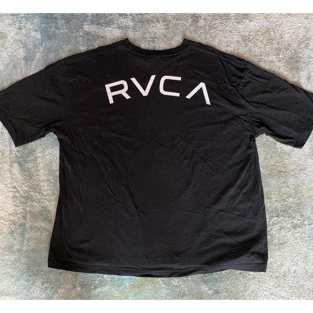 RVCA(ルーカ)の美品　RVCA Tシャツ L 黒 メンズのトップス(Tシャツ/カットソー(半袖/袖なし))の商品写真