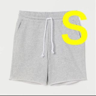 エイチアンドエム(H&M)の◆完売◆人気◆H&M ショートパンツ　切りっぱなし　Ｓサイズ　グレー(ショートパンツ)