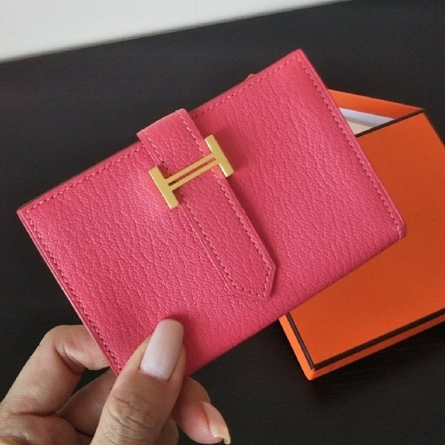 Hermes(エルメス)のお客様専用♪【HERMES】ベアン ミニ★ゴールド金具 レディースのファッション小物(財布)の商品写真