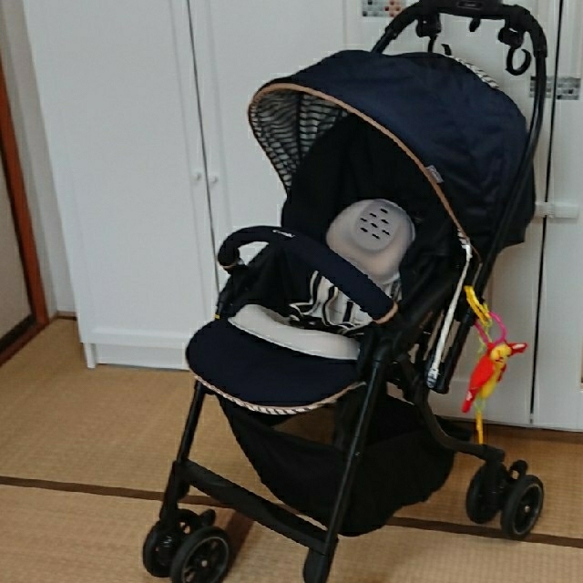 combi(コンビ)の【oggie様専用】コンビ fugebaby ベビーカー メチャカル オート4 キッズ/ベビー/マタニティの外出/移動用品(ベビーカー/バギー)の商品写真