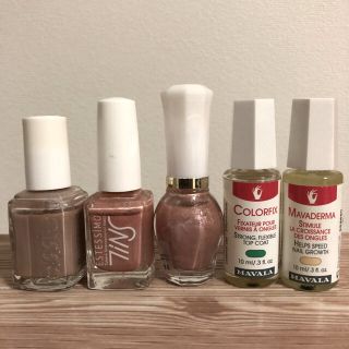 エッシー(Essie)のネイルカラー  マニキュア  セット ③(マニキュア)