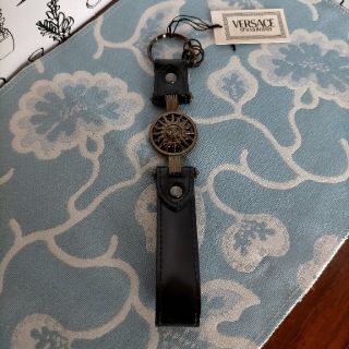 VERSACE(キーホルダー)のフリマアイテム一覧 VERSACE(キーホルダー)のフリマアイテム一覧