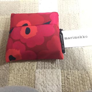 マリメッコ(marimekko)の新品⭐️マリメッコナイロンバック(エコバッグ)