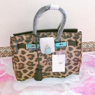 専用新品 ルエル 豹柄ハンドバッグ 南京錠付き♡
