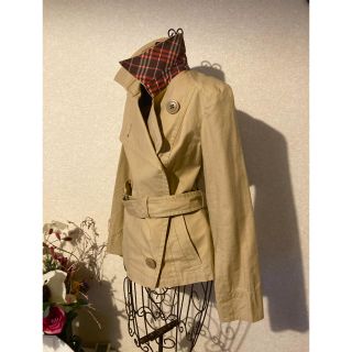 バーバリーブルーレーベル(BURBERRY BLUE LABEL)のバーバリーブルーレーベル　ショートトレンチコート(トレンチコート)