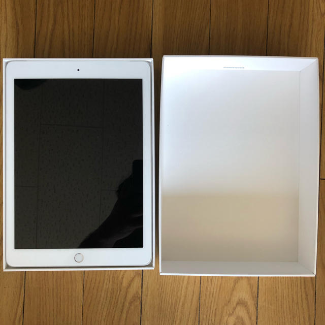 【特価】 iPad - Apple Cellular ペンシル・ケース付 Wi-Fi 美品 6世代32GB タブレット