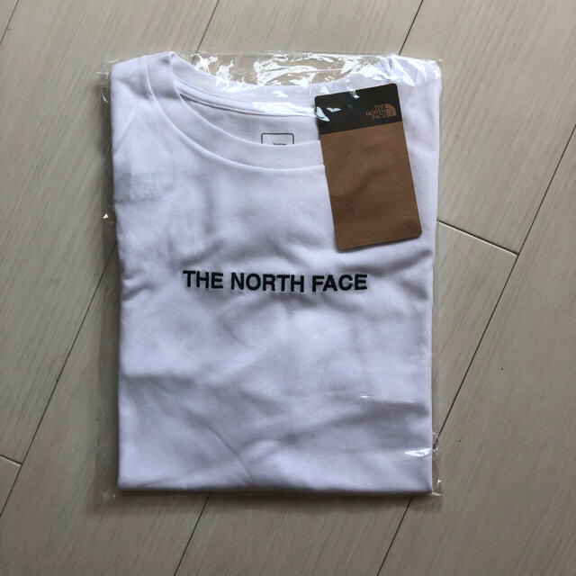 THE NORTH FACE(ザノースフェイス)のTHE NORTH FACE ロゴ刺繍 Tシャツ メンズのトップス(Tシャツ/カットソー(半袖/袖なし))の商品写真