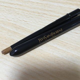 イヴサンローランボーテ(Yves Saint Laurent Beaute)の携帯用リップブラシ(ブラシ・チップ)