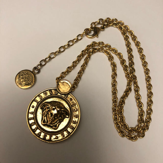 VERSACE(ヴェルサーチ)の【RYO様専用】【稀少】VERSACE ネックレス メンズのアクセサリー(ネックレス)の商品写真