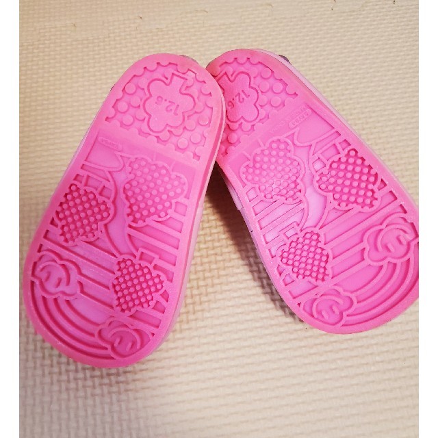 サンリオ(サンリオ)の専用 キッズ/ベビー/マタニティのベビー靴/シューズ(~14cm)(サンダル)の商品写真
