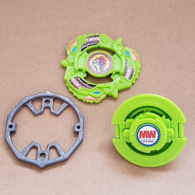 Takara Tomy - ベイブレード ラッシングボアー ランダム Takara Tomy - ベイブレード ラッシングボアー ランダム