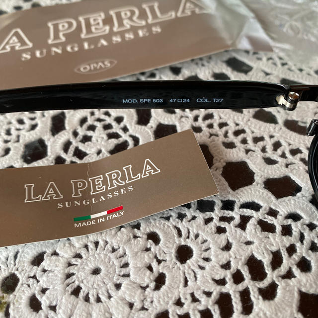 LA PERLA(ラペルラ)のLA PERLA サングラス　新品 レディースのファッション小物(サングラス/メガネ)の商品写真