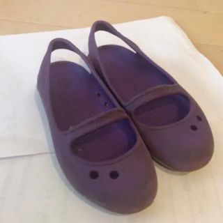 クロックス(crocs)のクロックス 紫サンダル(サンダル)