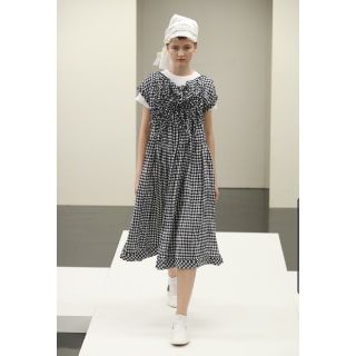 コム デ ギャルソン(COMME des GARCONS) フリル マキシワンピース