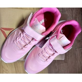 リーボック(Reebok)のReebok　ランニングシューズ　21cm　PINK(スニーカー)