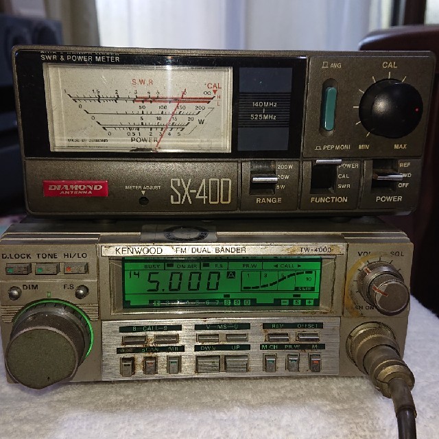 KENWOOD(ケンウッド)のKENWOOD  FM  DUAL  BANDER  TW-4000 エンタメ/ホビーのテーブルゲーム/ホビー(アマチュア無線)の商品写真