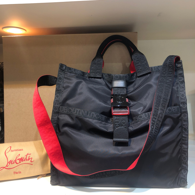 再再再..販 ルブタン⭐︎メンズ⭐︎バッグ⭐︎未使用⭐︎ | www