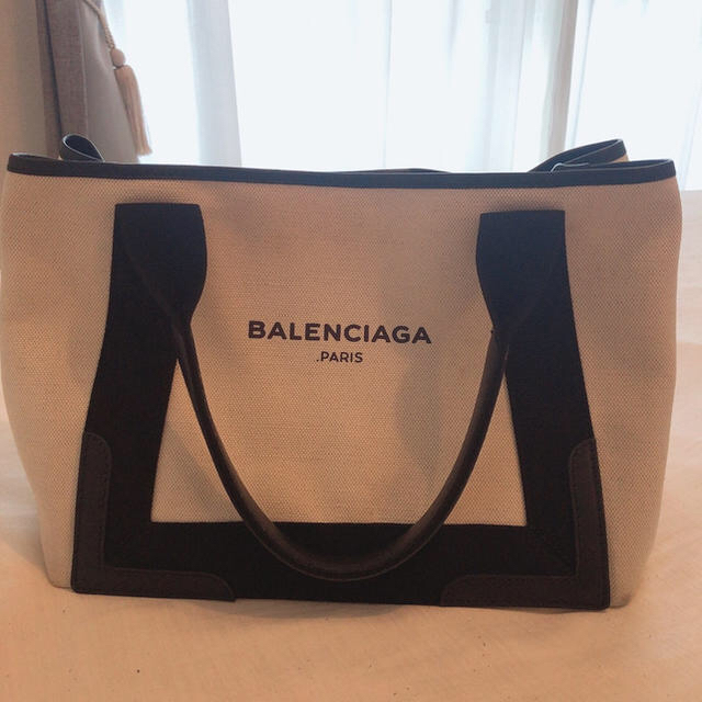 BALENCIAGA ネイビー　カバSトートバッグ