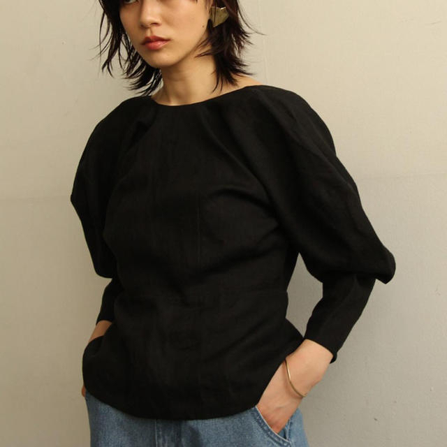 TODAYFUL(トゥデイフル)の最終値下げ【 little $uzie 】puffsleeve jacket レディースのジャケット/アウター(ノーカラージャケット)の商品写真