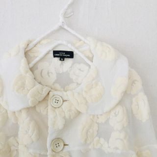 コムデギャルソン(COMME des GARCONS)のtricot comme des garcons フロッキーフラワーカーディガン(カーディガン)