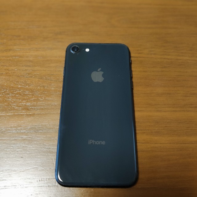 iPhone8 (64G)　ブラック