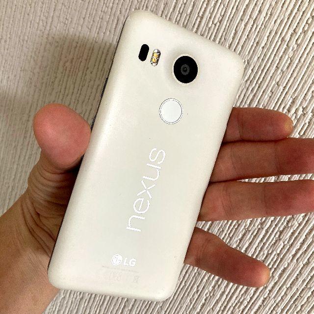 LG Electronics(エルジーエレクトロニクス)の【本日限定特価／送料込み】アンドロイドスマホ「nexus 5x」32GB スマホ/家電/カメラのスマートフォン/携帯電話(スマートフォン本体)の商品写真