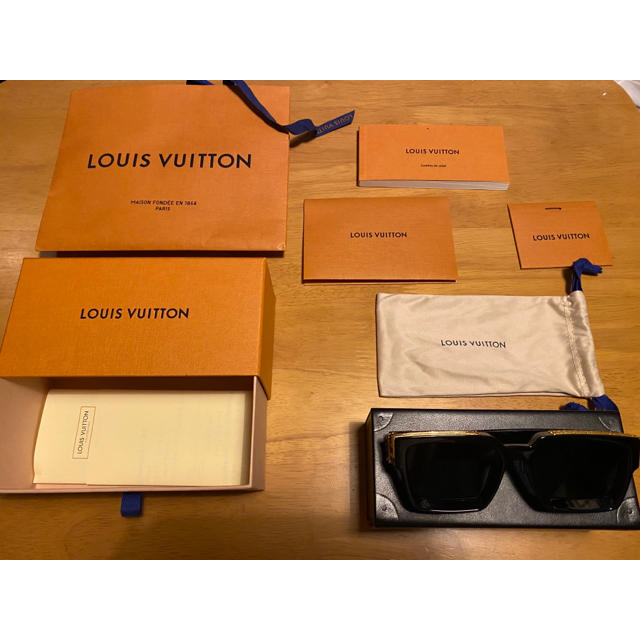 Louis vitton 1.1ミリオネア　サングラス　期間限定