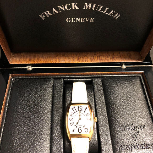 FRANCK MULLER(フランクミュラー)のFRANK MULLER トノーカーベックス レディースのファッション小物(腕時計)の商品写真