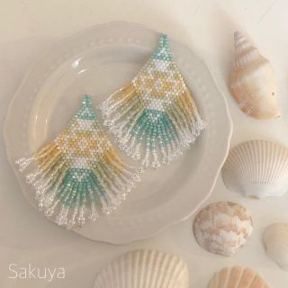 フリンジピアス(レモン)(ピアス)