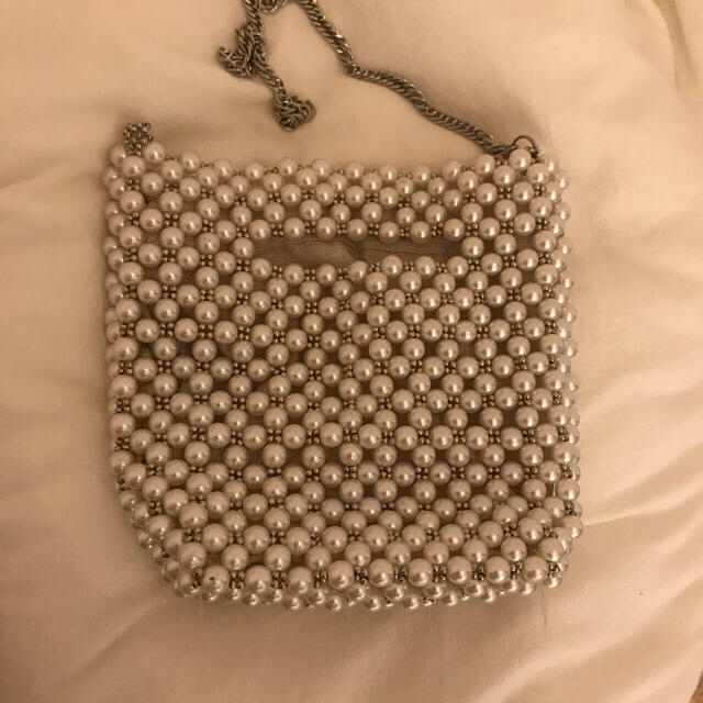 ZARA(ザラ)のZARA パール　バッグ　bag レディースのバッグ(ショルダーバッグ)の商品写真