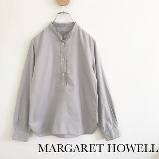 マーガレットハウエル(MARGARET HOWELL)のマーガレットハウエル・コットンツイルバンドカラーシャツ・グレー(シャツ/ブラウス(長袖/七分))