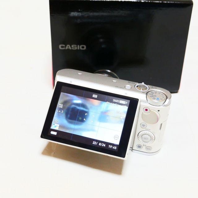 CASIO(カシオ)の超極上品 自撮り CASIO カシオ EX-ZR3200 ホワイト スマホ/家電/カメラのカメラ(コンパクトデジタルカメラ)の商品写真