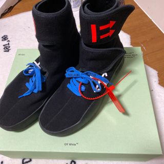 オフホワイト(OFF-WHITE)のオフホワイト off-white モトラップ　スニーカー(スニーカー)