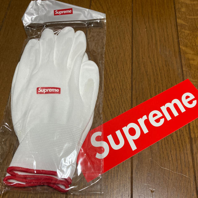 Supreme(シュプリーム)のシュプリーム　ノベルティ　手袋 メンズのファッション小物(手袋)の商品写真