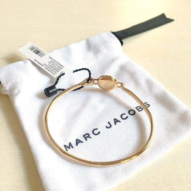 MARC BY MARC JACOBS(マークバイマークジェイコブス)の【新品/未使用】マークジェイコブス  ブレスレット レディースのアクセサリー(ブレスレット/バングル)の商品写真