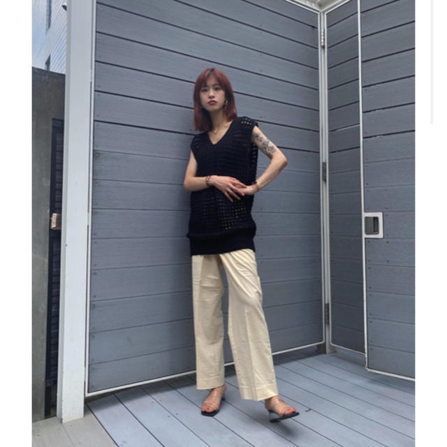 moussy(マウジー)のSLEEVELESS MESH ニットトップス レディースのトップス(カットソー(半袖/袖なし))の商品写真