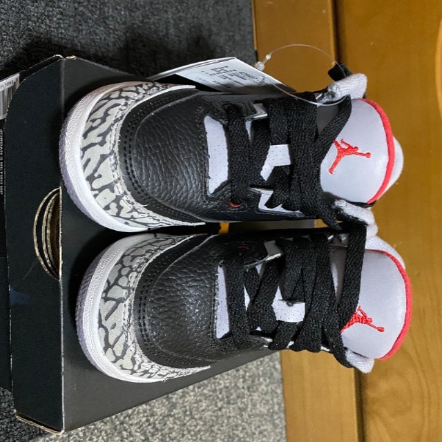 Jordan 3 Black cement bt 10.5c/16.5cm