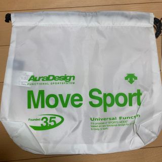 デサント(DESCENTE)の値下げします！MoveSportナイロンポーチ(ウェア)