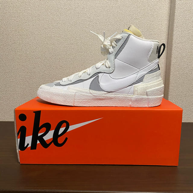 NIKE(ナイキ)のsacai × NIKE BLAZER MID メンズの靴/シューズ(スニーカー)の商品写真