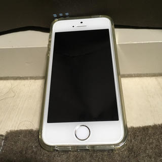 アイフォーン(iPhone)のiPhone5s 16GB シルバー　docomo(スマートフォン本体)