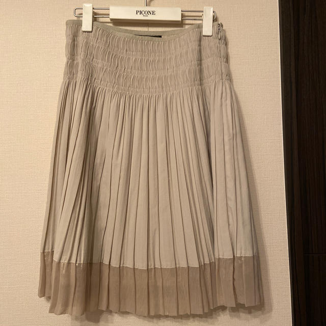 UNTITLED(アンタイトル)のUNTITLEDスカート レディースのスカート(ひざ丈スカート)の商品写真